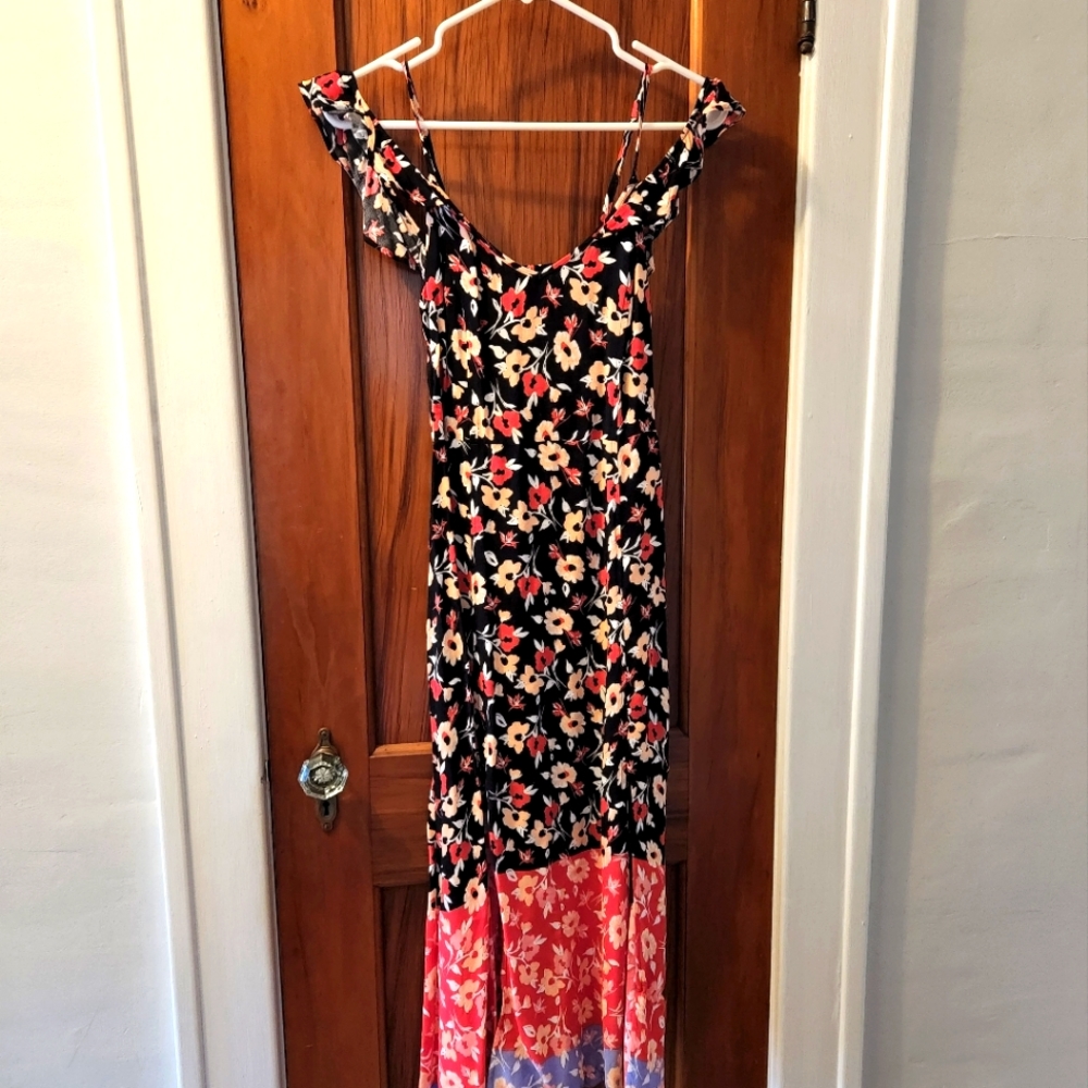 Womens Express Maxi Dress